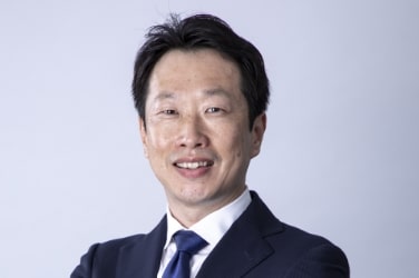 代表取締役社長 園部鷹博(そのべ たかひろ)